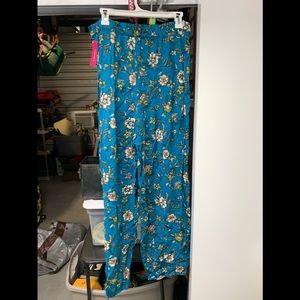 Xhilaration pants
